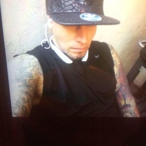 Meet your Posher, Ernesto